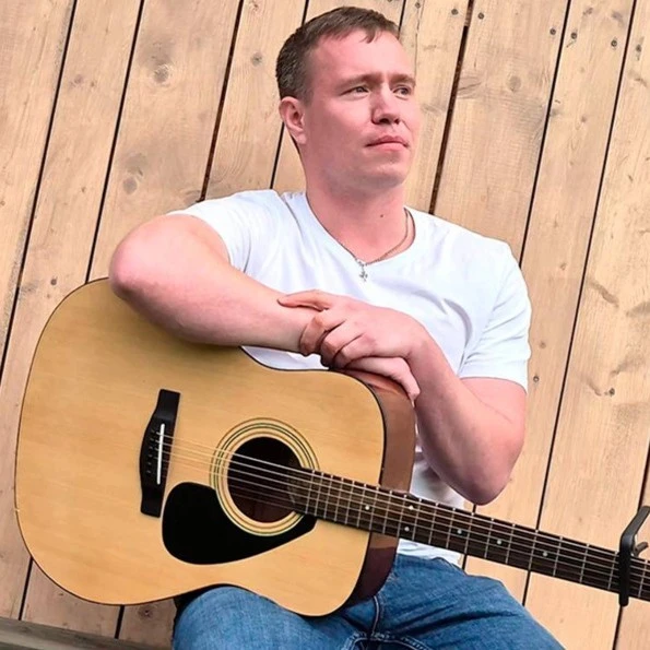 Пётр Гладких