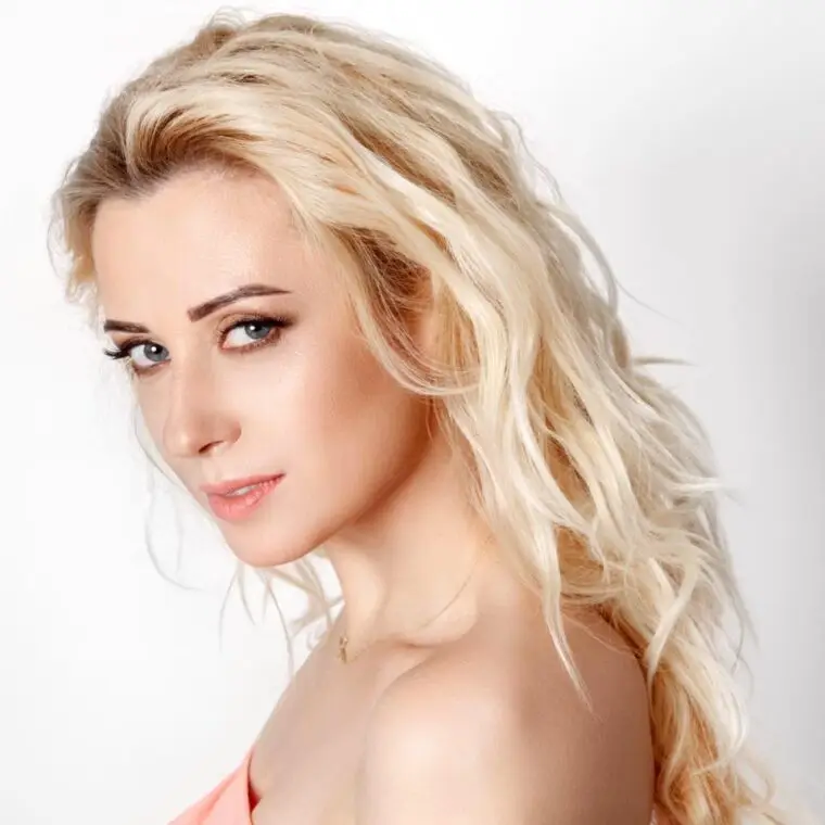 Тоня Матвієнко