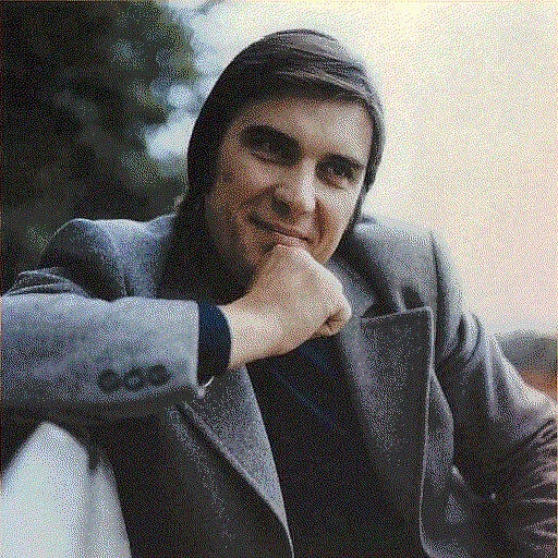 Олег Ухналёв