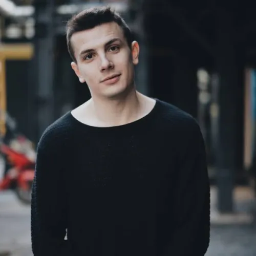 VESNA305 представил новый трек «Бастард»